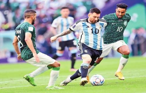 天魔乱世，修仙证道《我御剑降魔》现已正式发售